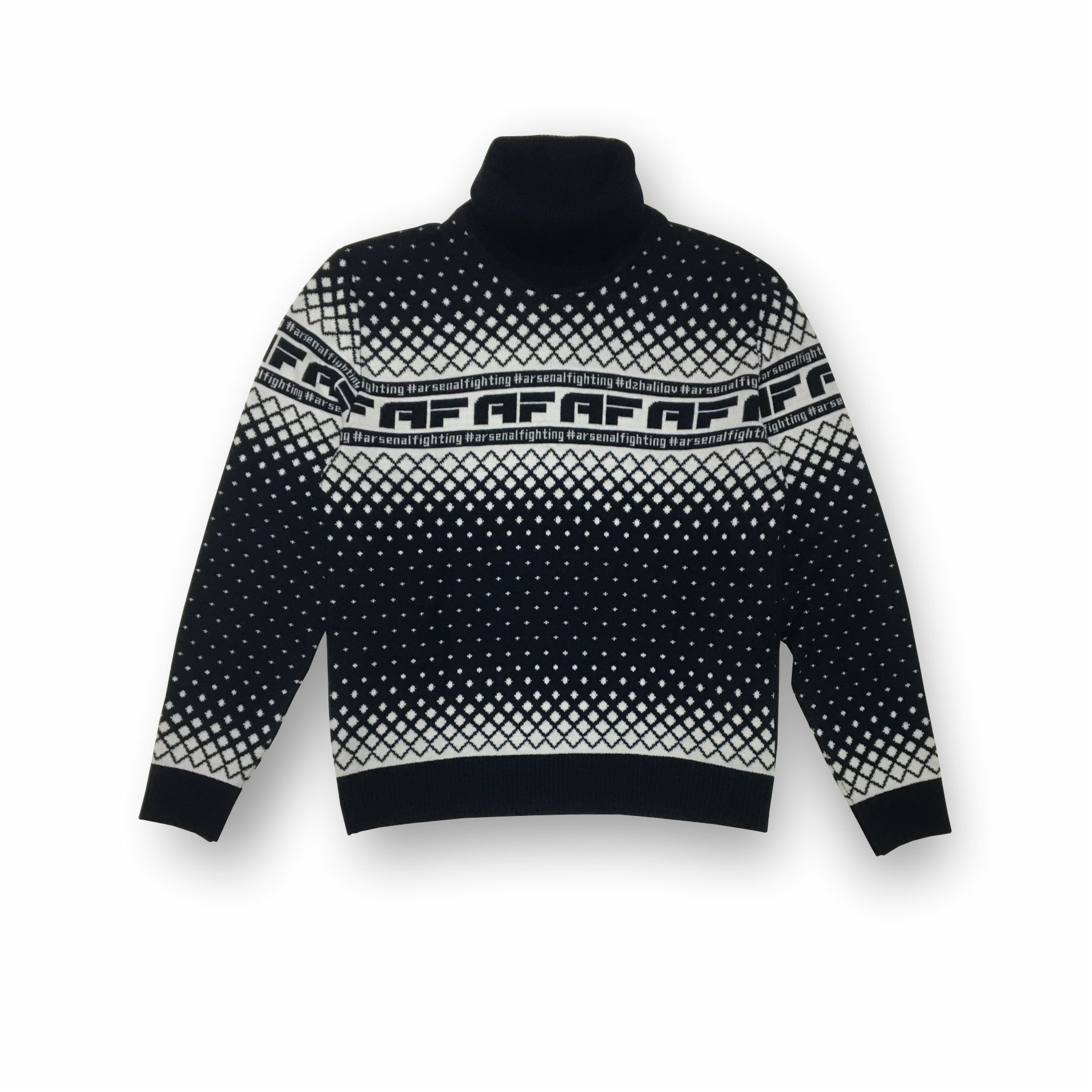 Свитер вязаный ММА