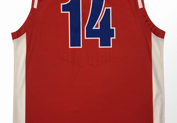 Красные крылья