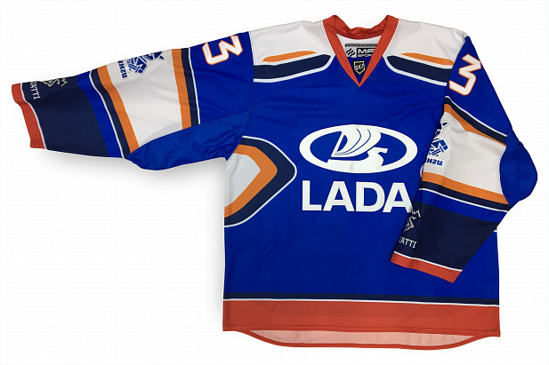 Анатомический крой ХК "Лада" аппликация вышивкой