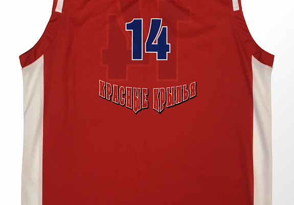 Красные крылья